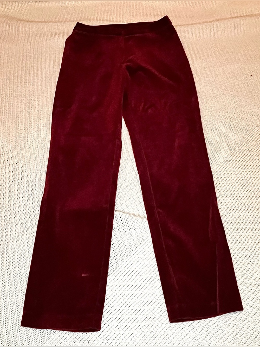 Vintage Express women’s red velvet pants